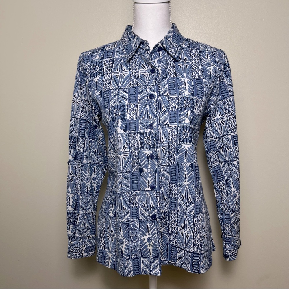 Appleseed’s Petite Blue Button-Down Shirt